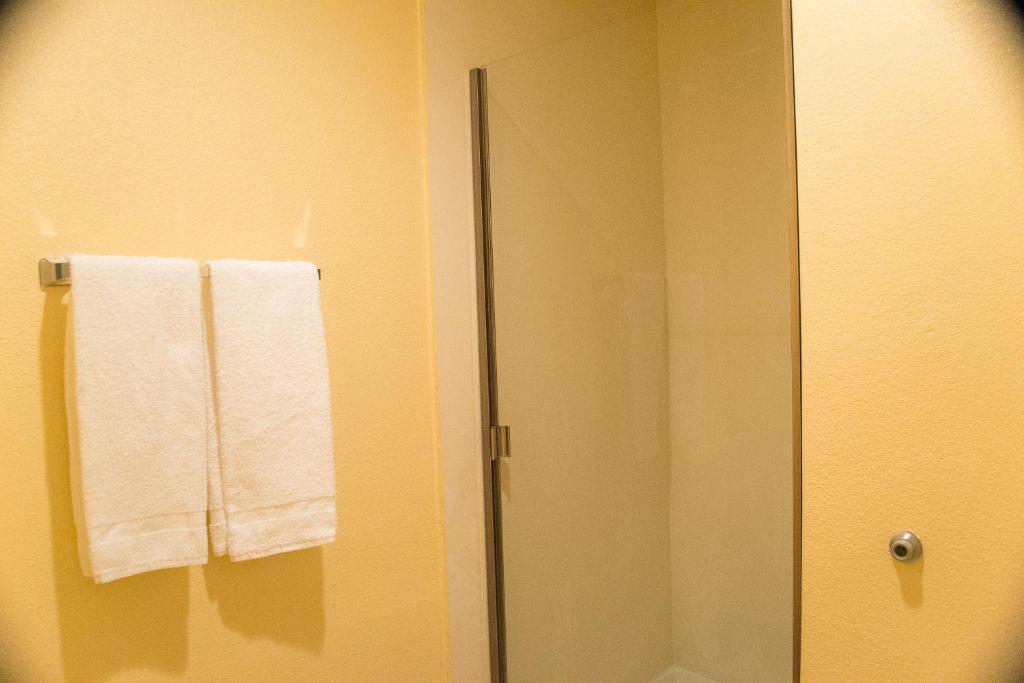 Budget Inn Redwood City (Adults Only) Room photo