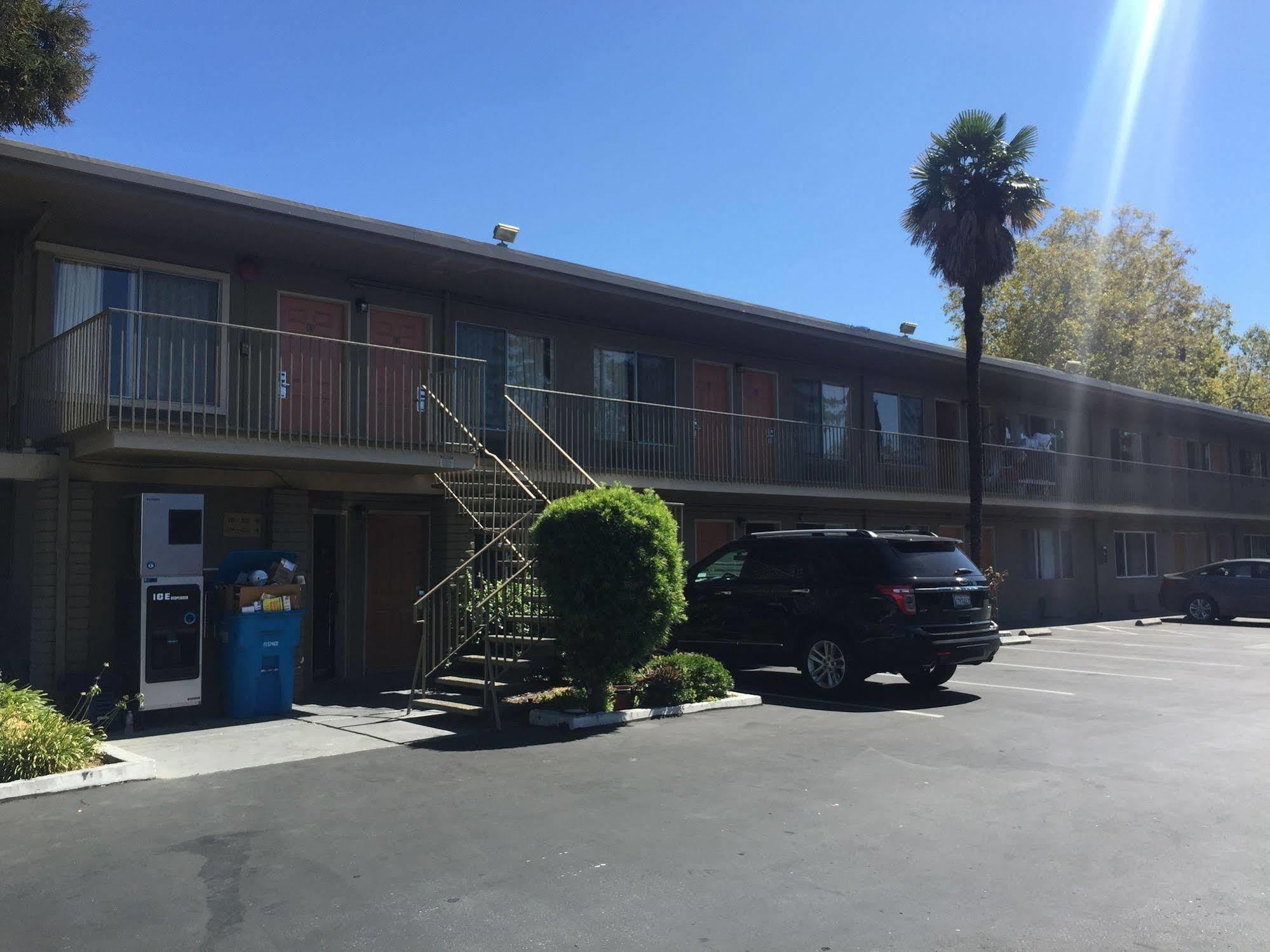 Budget Inn Redwood City (Adults Only) Exterior photo